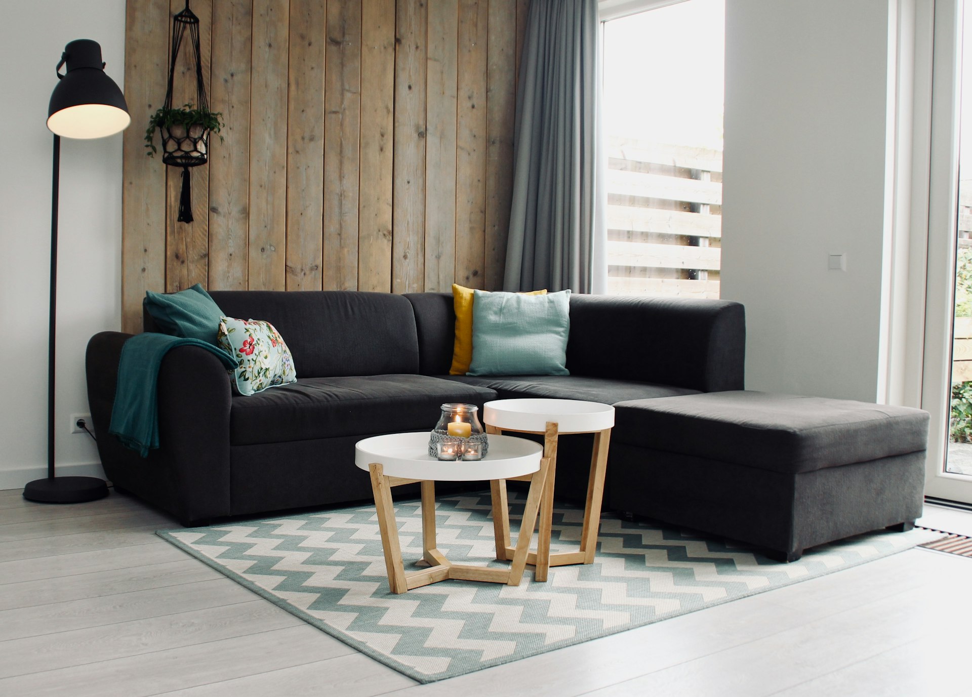 A tidy, welcoming living room